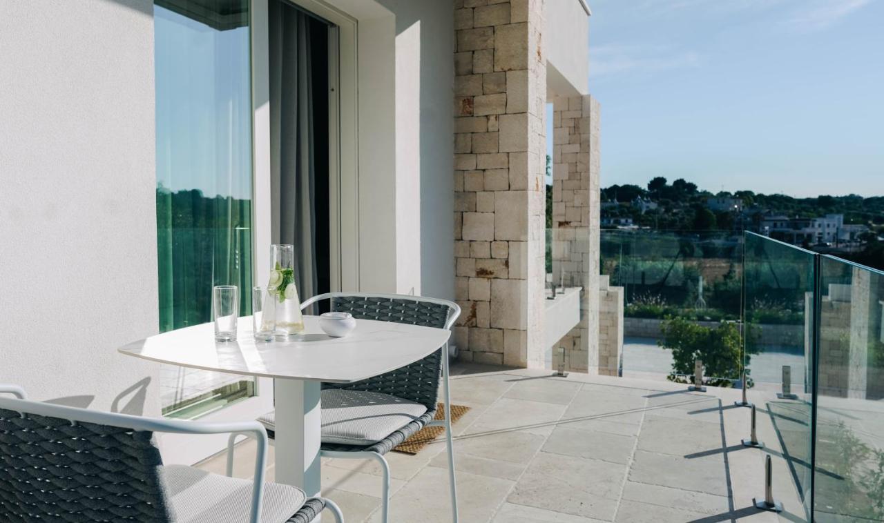 Bed and Breakfast Essenza Relais Contemporaneo Cisternino Zewnętrze zdjęcie