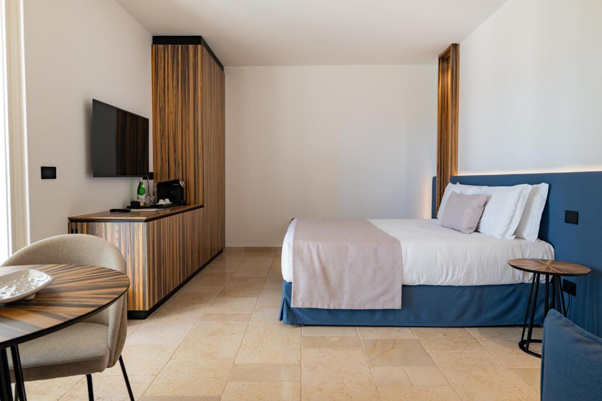Bed and Breakfast Essenza Relais Contemporaneo Cisternino Zewnętrze zdjęcie