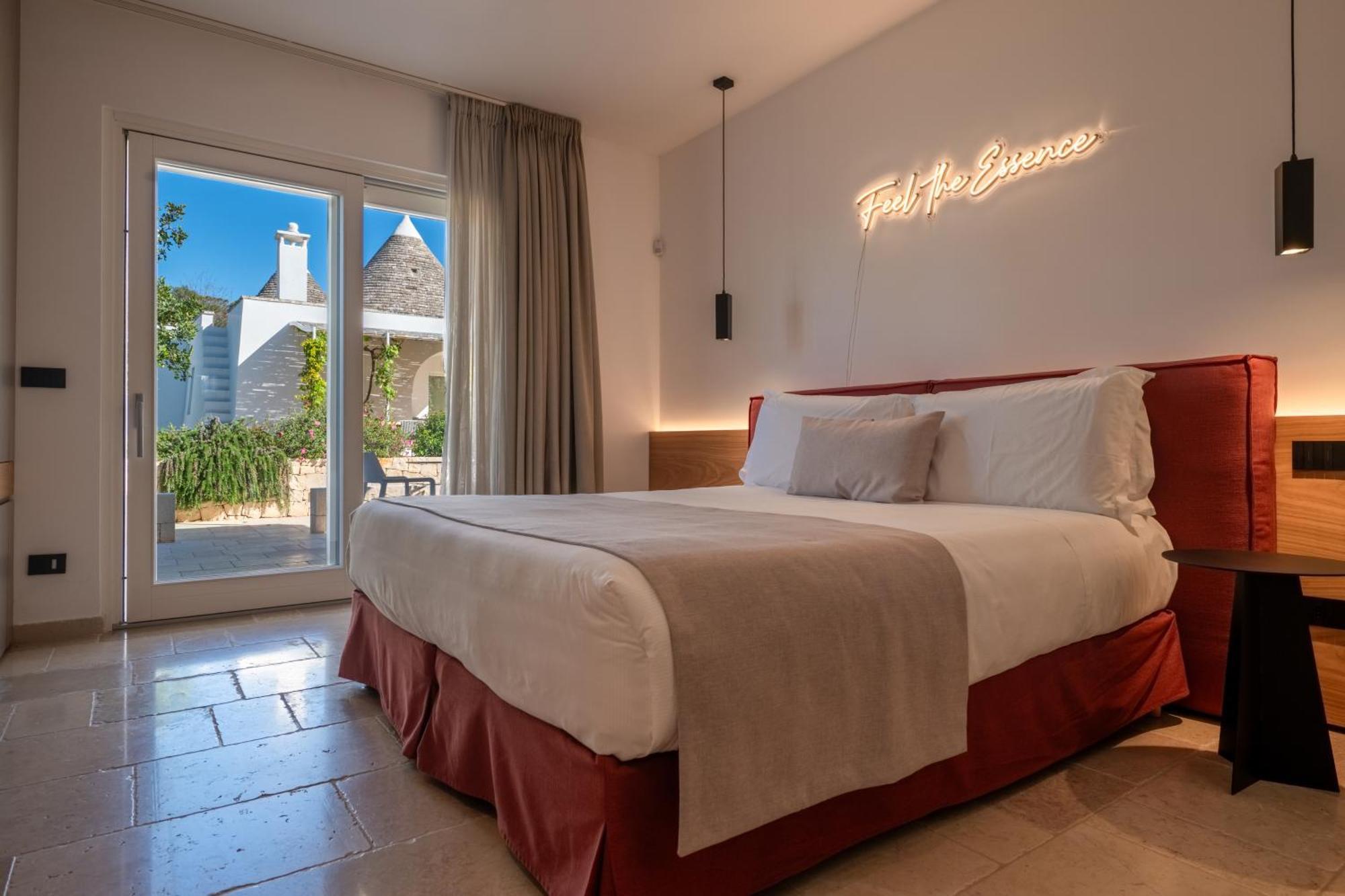 Bed and Breakfast Essenza Relais Contemporaneo Cisternino Zewnętrze zdjęcie