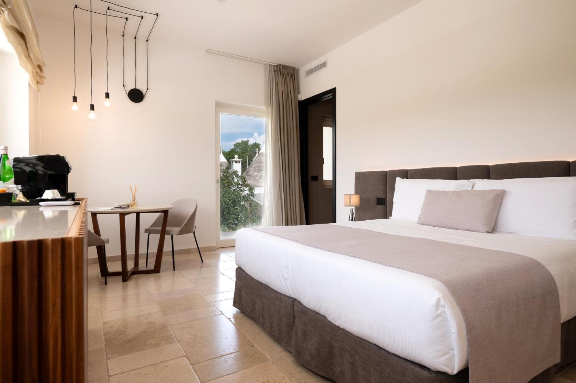 Bed and Breakfast Essenza Relais Contemporaneo Cisternino Zewnętrze zdjęcie