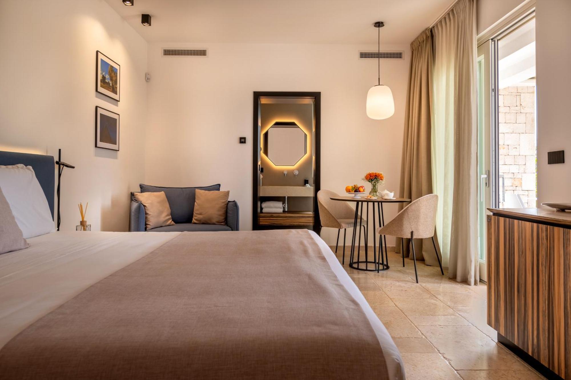 Bed and Breakfast Essenza Relais Contemporaneo Cisternino Zewnętrze zdjęcie
