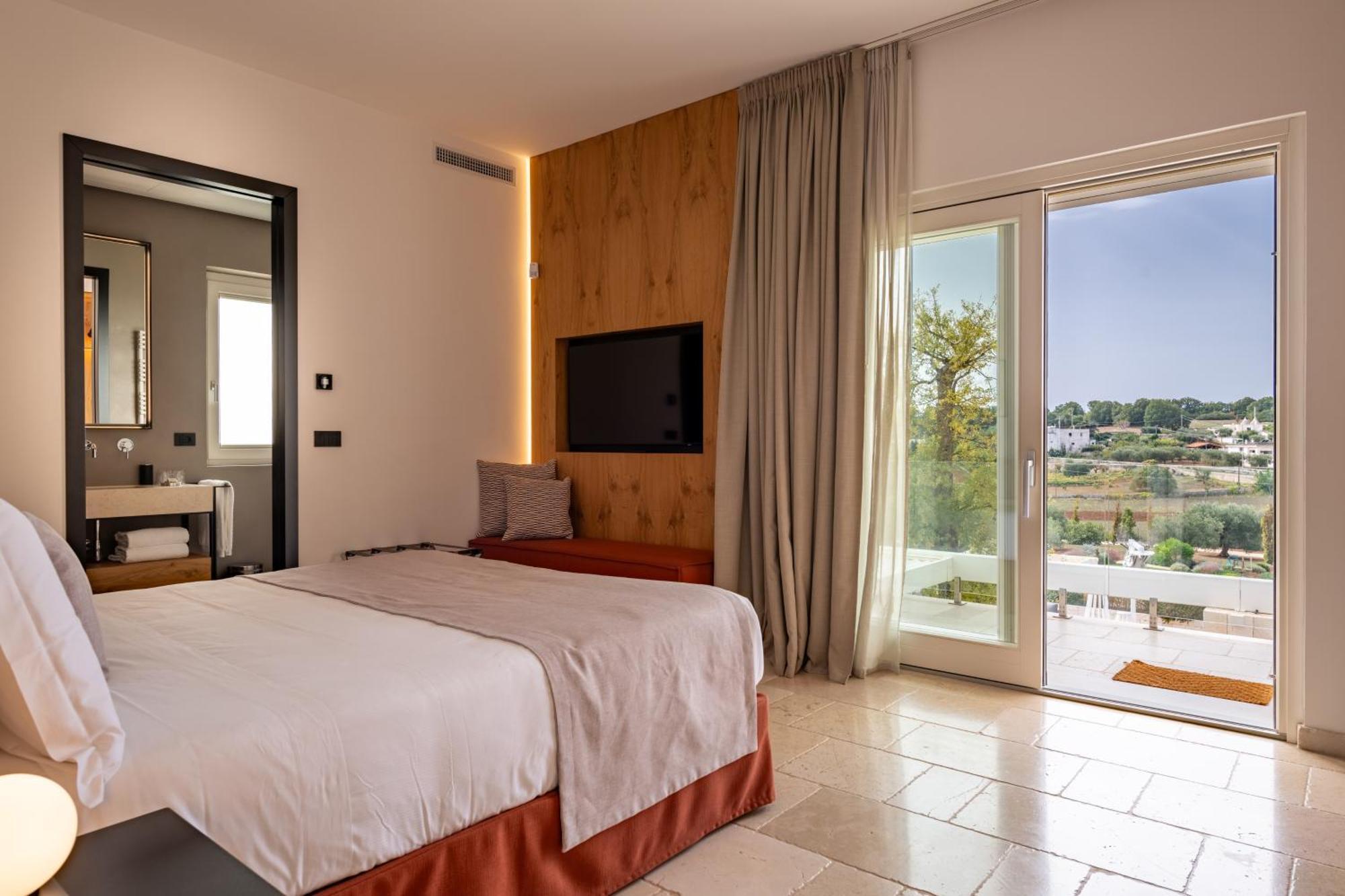 Bed and Breakfast Essenza Relais Contemporaneo Cisternino Zewnętrze zdjęcie